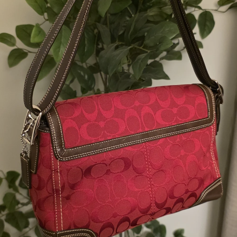 Coach Y2K Hampton Cherry Red Signature C Shoulder Bag F13972 - Picture 4 of 8